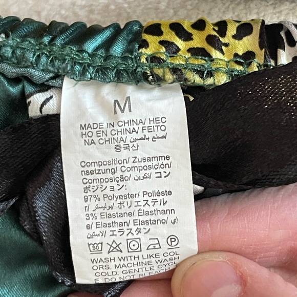 SHEIN Green Leopard Print Pajama Set - Picture 6 of 8